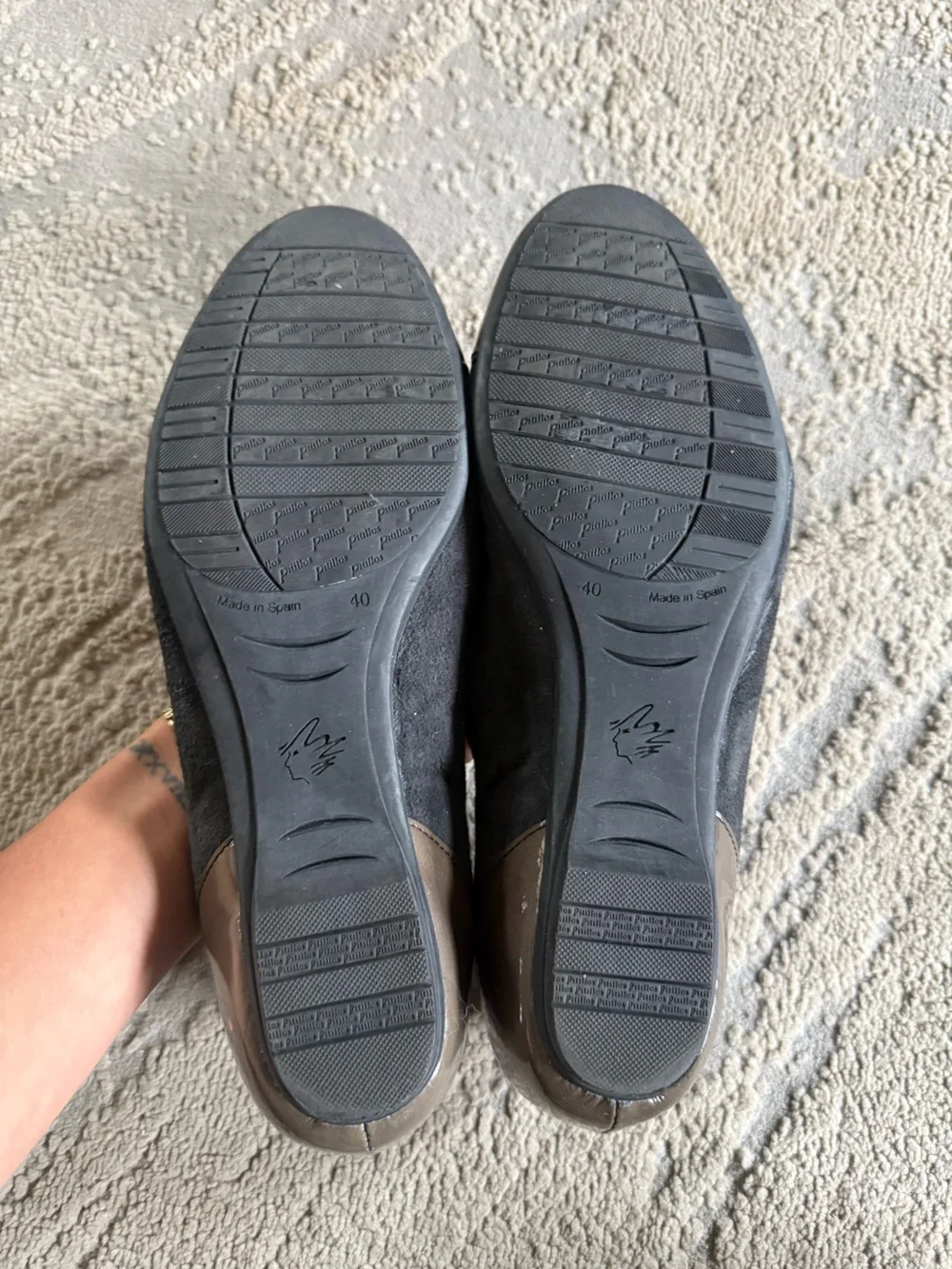 Pitillos ballet flats Taupe and gray Bows almond toe suede leather 40 / 9